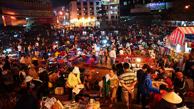 Chợ Đà Lạt về đêm có tên là chợ Âm Phủ