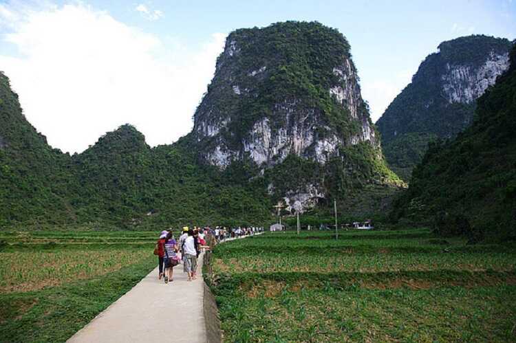 Động Ngườm Ngao tỉnh Cao Bằng, kỳ quan thiên nhiên tuyệt đẹp