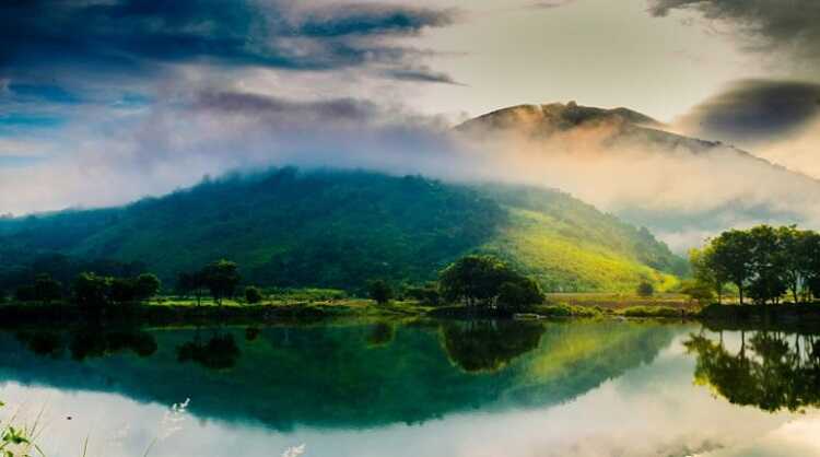 Hồ Núi Cốc, nơi mà được mệnh danh là tuyệt tình cốc Thái Nguyên