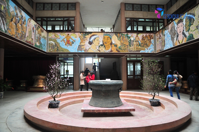 Bảo tàng Hùng Vương là điểm đến thú vị và lý tưởng để chụp ảnh khi du lịch đến Việt Trì